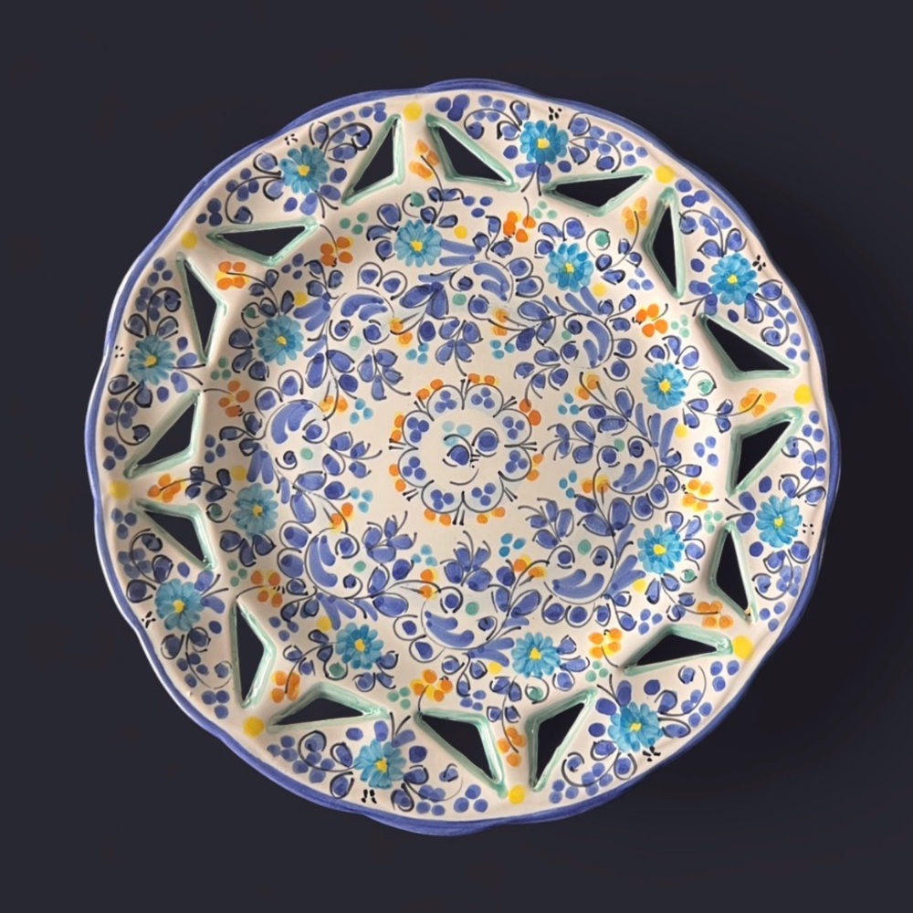 Seville Ceramic 10" Decretive Plate signed Cruz Hand Painted from Spain